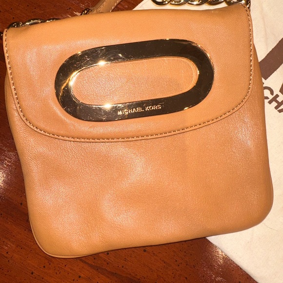 Michael Kors Tan Crossbody Bag - Picture 3 of 8